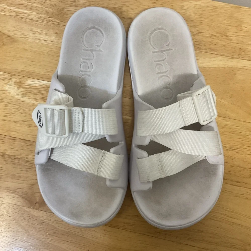 Chaco CHILLOS SLIDE in white woman’s Size 7